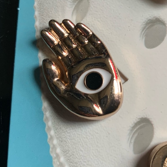 Crocs Jibbitz Elevated Chill 5 Pack - Picture 3 of 7